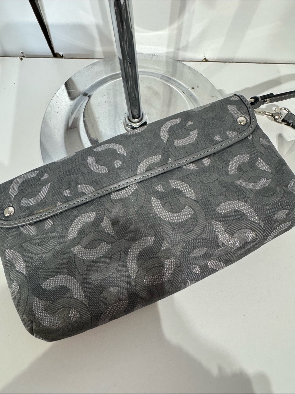 Coach Kristen Gray Signature Wristlet Clutch - Picture 4 of 5